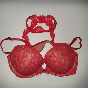 Victoria's Secret Very Sexy Push Up 34B